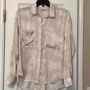 NWOT Free People beige/white tie dyed shirt XS